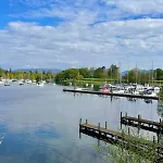 Walkers Boathouse - Luxury Lakeside Retreat Bowness-on-Windermere